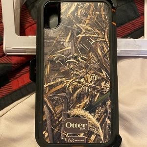 Camouflage IPhone XS Max otter box